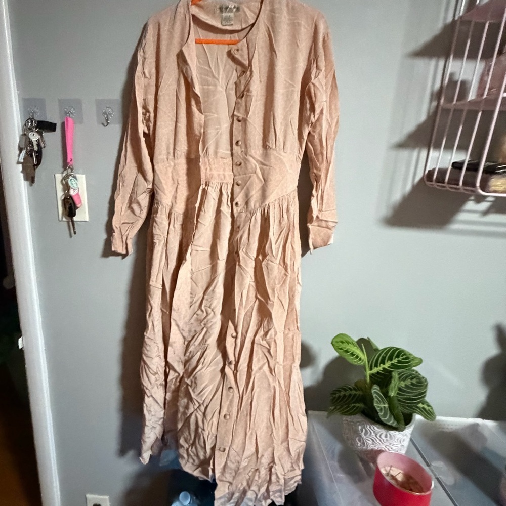 Liz Claiborne Peach Long Sleeve Dress
